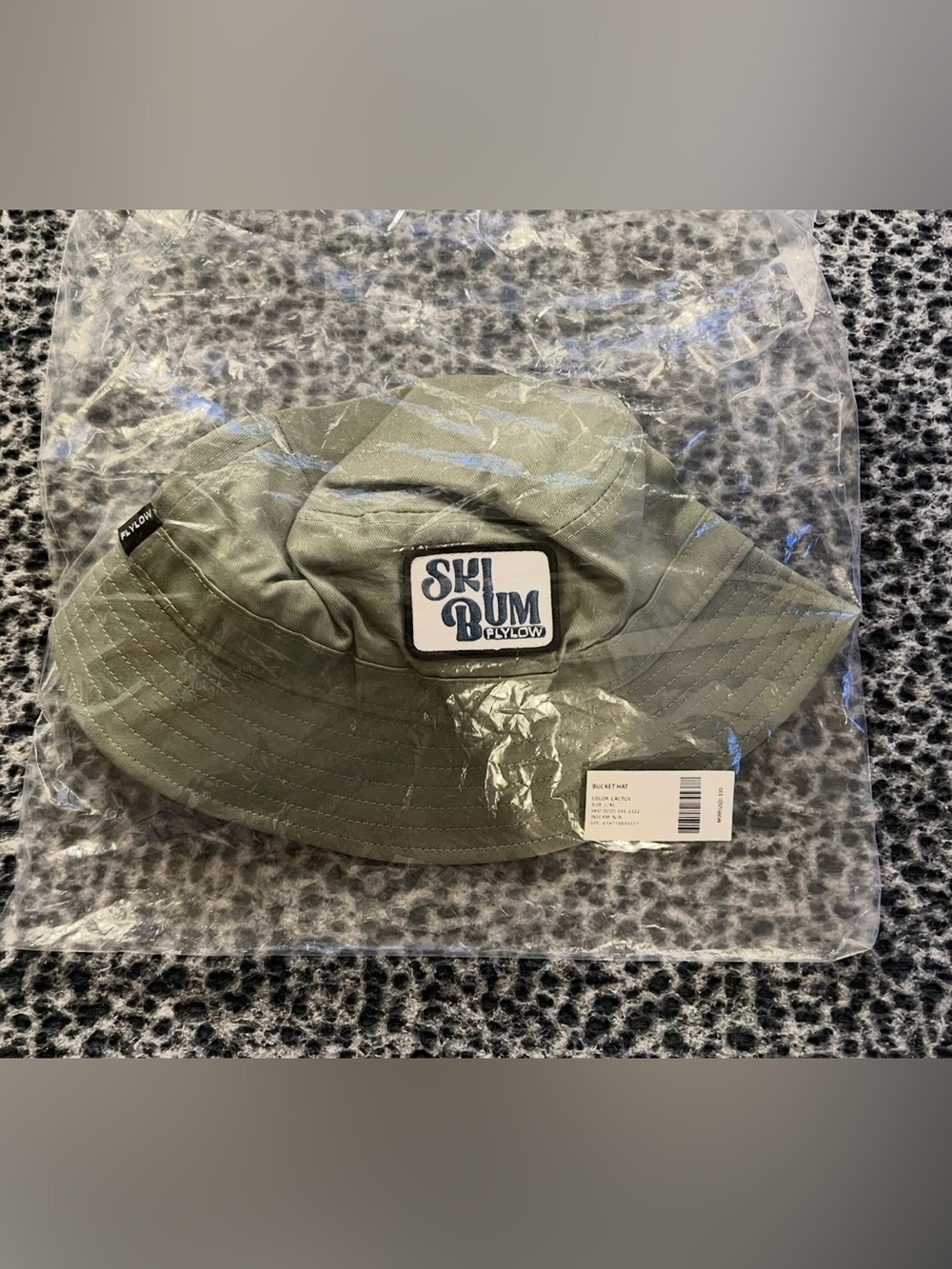 NWT Flylow Bucket Hat